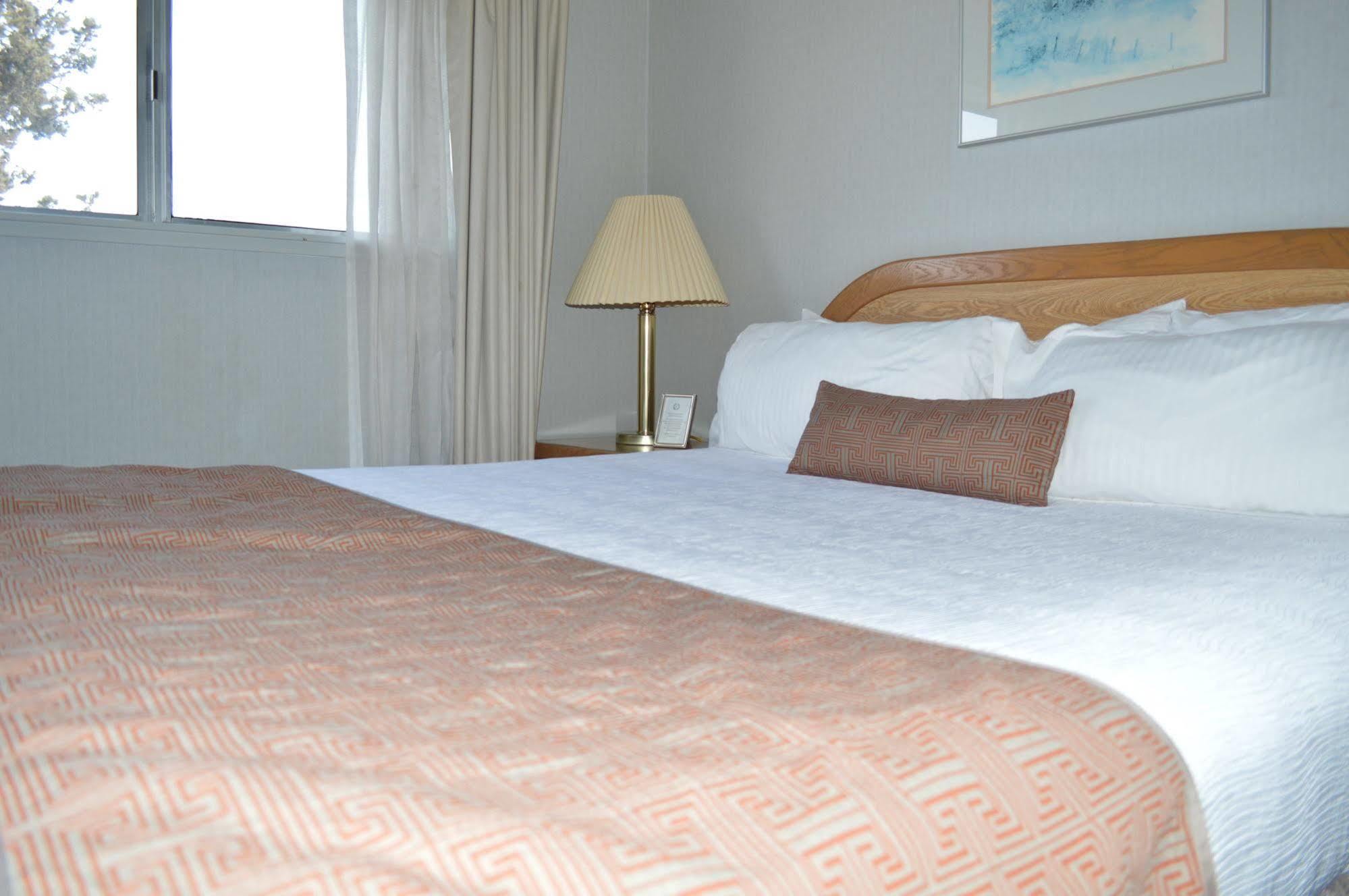 Laurel Inn & Conference Center Salinas Ngoại thất bức ảnh