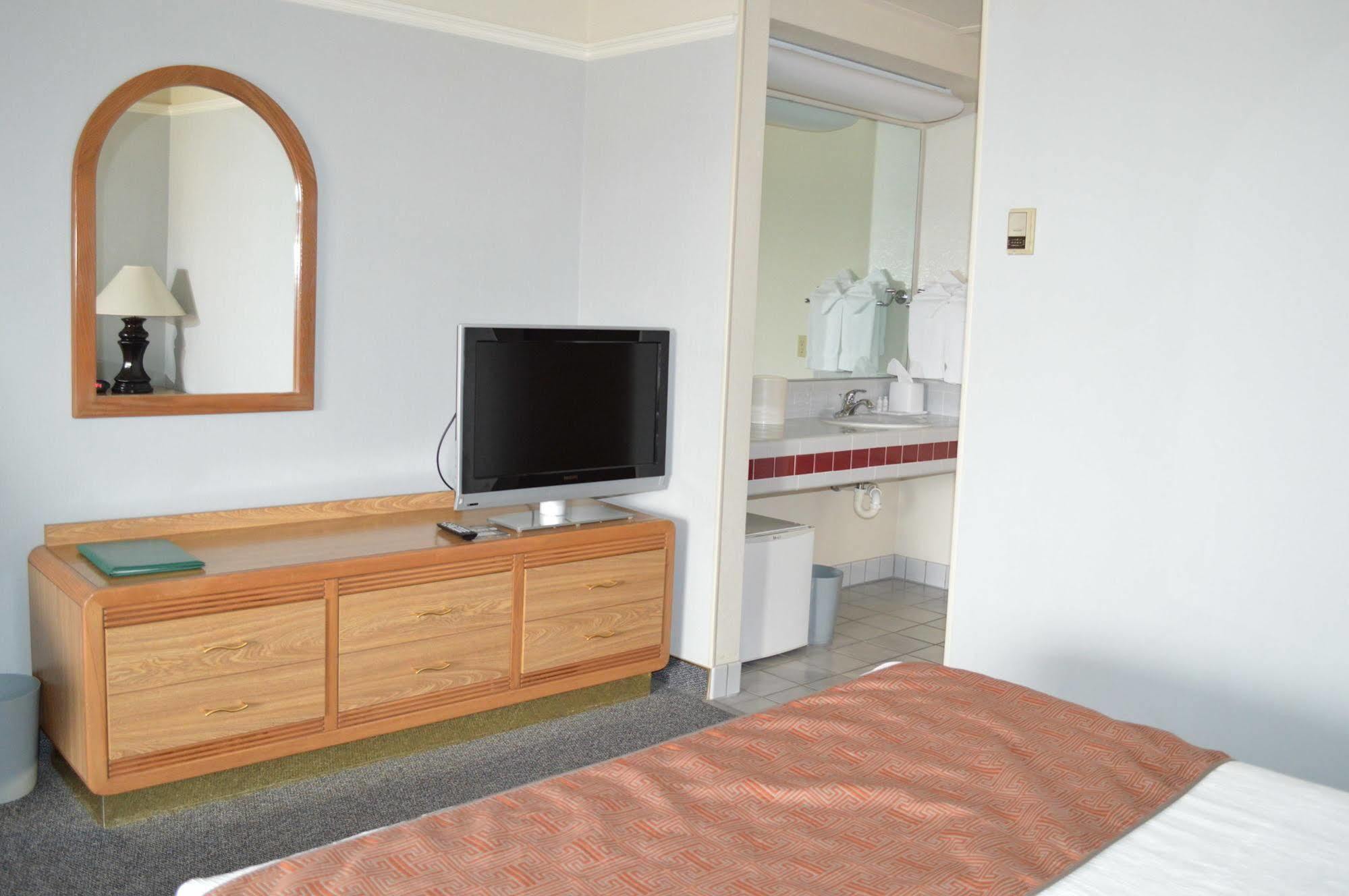 Laurel Inn & Conference Center Salinas Ngoại thất bức ảnh