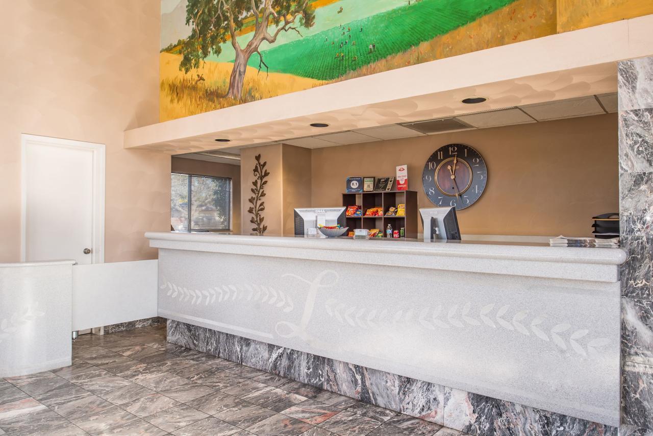 Laurel Inn & Conference Center Salinas Ngoại thất bức ảnh