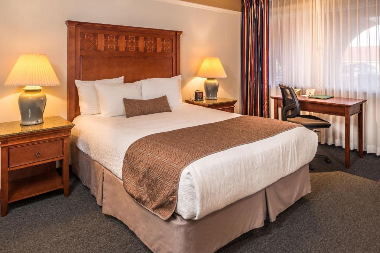 Laurel Inn & Conference Center Salinas Ngoại thất bức ảnh