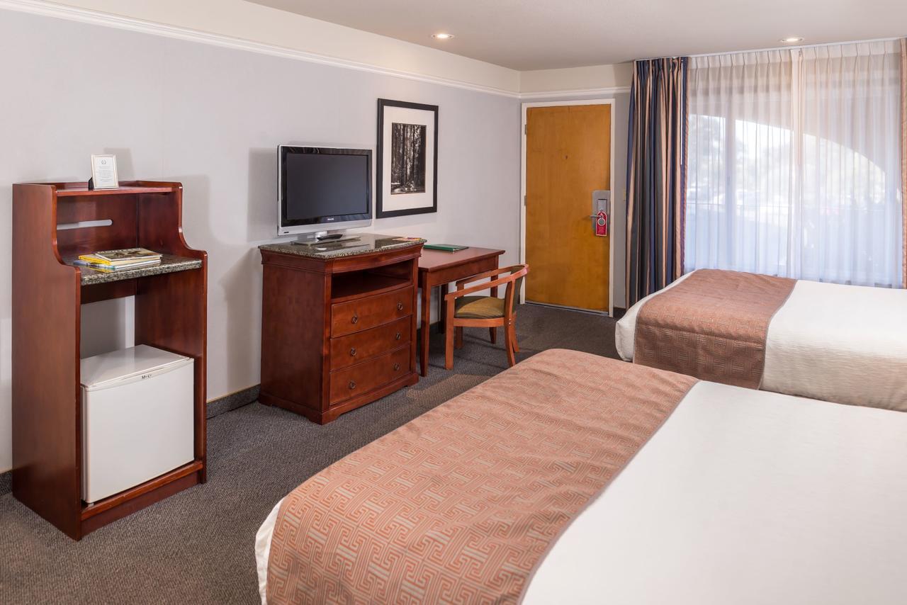 Laurel Inn & Conference Center Salinas Ngoại thất bức ảnh